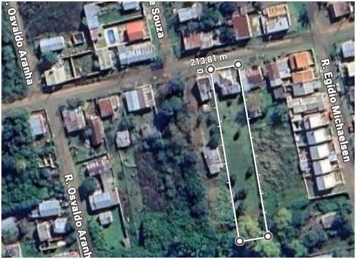 Casa em Amplo Terreno no Armour