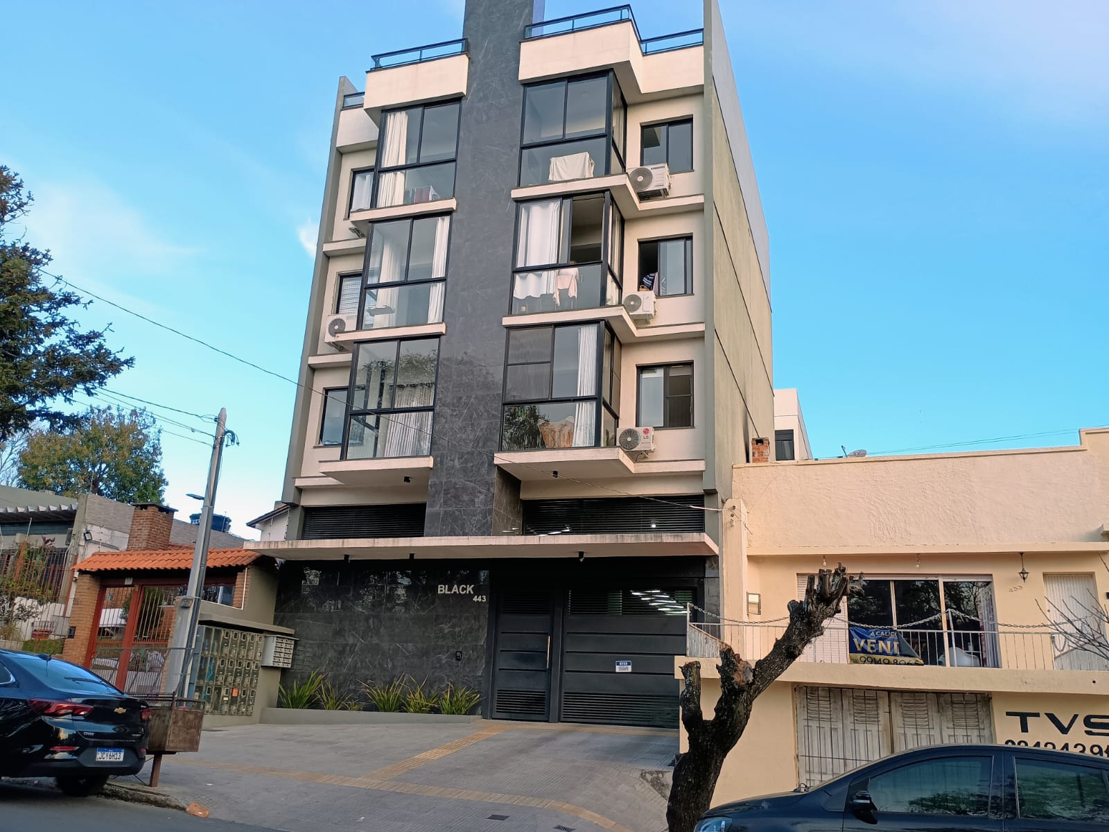 Apartamento na Daltro Filho