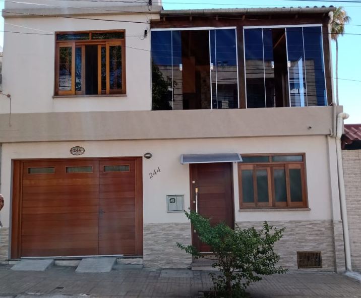 Casa na 24 de Maio