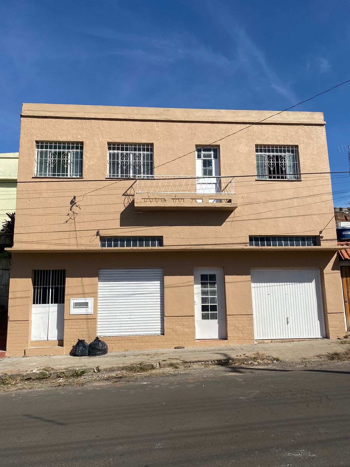 Casa, Apartamento e Sala Comercial