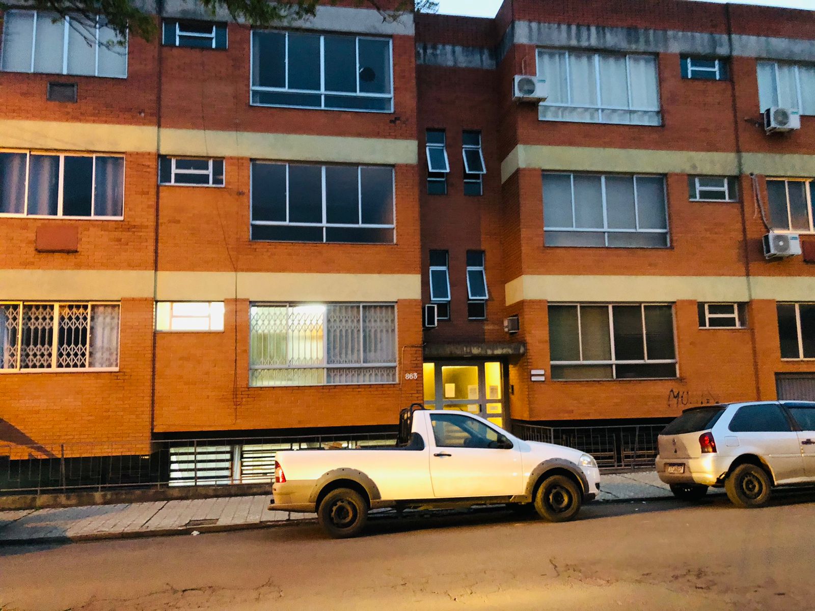 Imóveis Chagas Santana do Livramento - Centro - Apartamento Central na Conde de POA