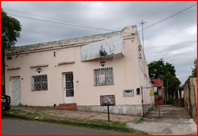 Imóveis Chagas Santana do Livramento - Centro - Casas em um Amplo Terreno