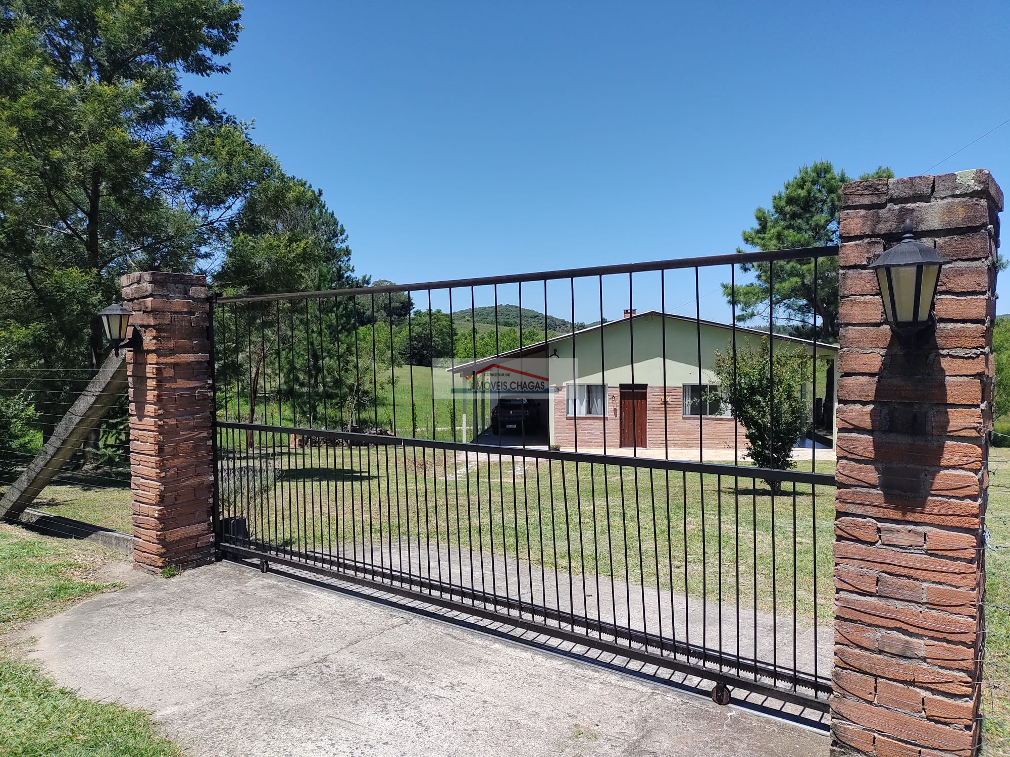 Imóveis Chagas Santana do Livramento - Vigia - Casa no Condominio Para&iacute;so